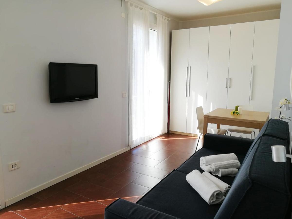 Margherita Rimini - Appartamenti Al Mare Zewnętrze zdjęcie