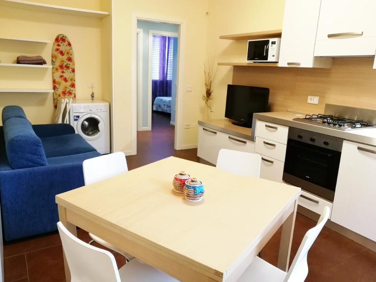 Margherita Rimini - Appartamenti Al Mare Zewnętrze zdjęcie